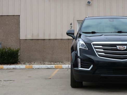 Used 2019 Cadillac XT5 Luxury image 4