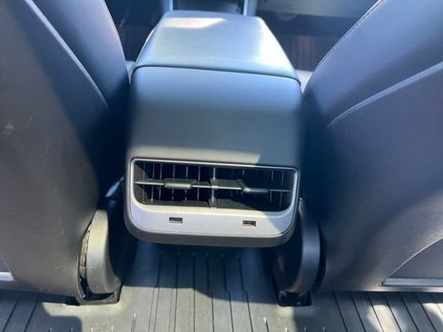 Used 2020 Tesla Model 3 Long Range AWD/4WD image 13