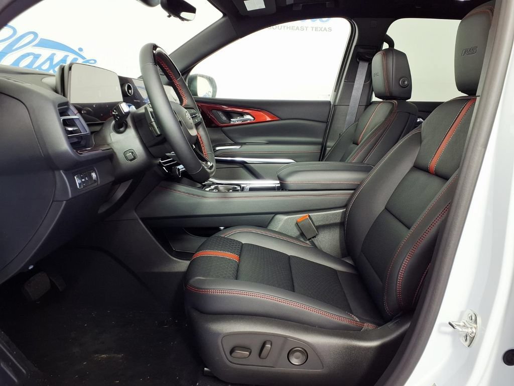 New 2026 Chevrolet Traverse RS FWD image 7