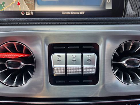 Used 2021 Mercedes-Benz G 550 w/ Exclusive Interior Package image 24