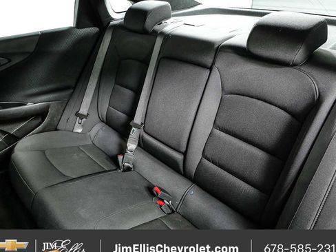 Used 2023 Chevrolet Malibu LT FWD image 17