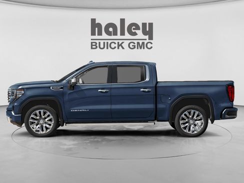 New 2026 GMC Sierra 1500 Denali w/ Denali Reserve Package AWD/4WD image 3