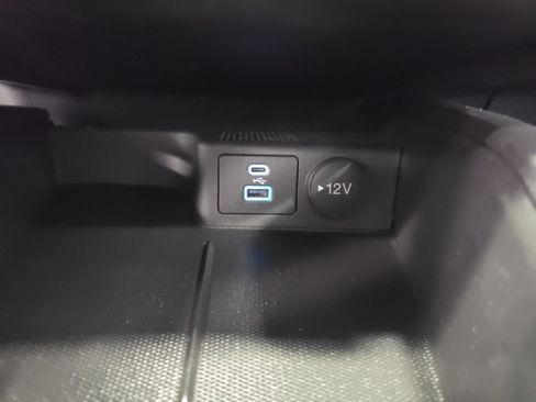 Used 2023 Ford Escape Active AWD/4WD image 24