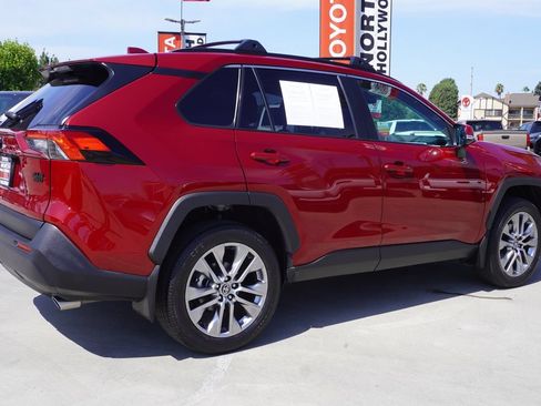 Certified 2025 Toyota RAV4 XLE Premium AWD/4WD image 7