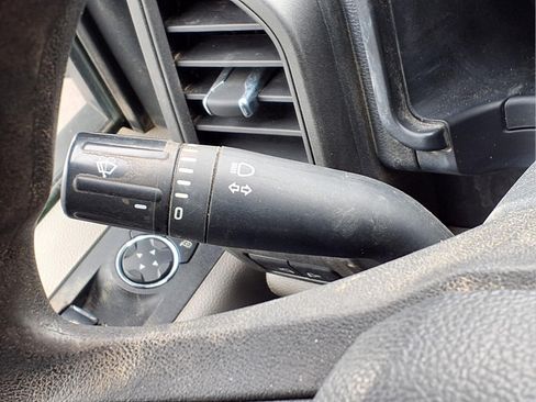 Used 2022 Ford F550 2WD Regular Cab Super Duty image 17