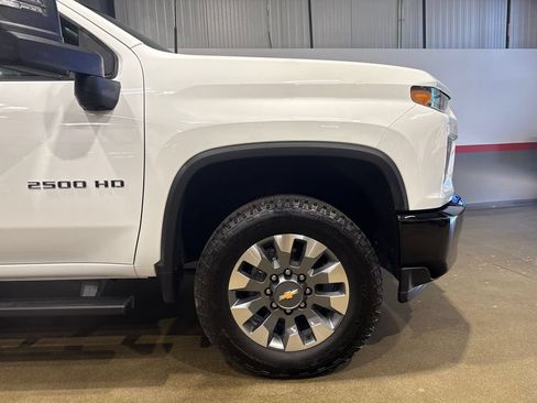 Used 2022 Chevrolet Silverado 2500 Custom w/ Custom Value Package AWD/4WD image 72
