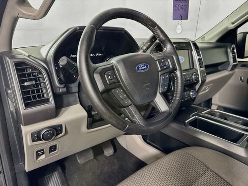 Used 2019 Ford F150 XLT w/ Equipment Group 302A Luxury AWD/4WD image 9