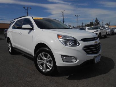 Used 2017 Chevrolet Equinox LT w/ Convenience Package