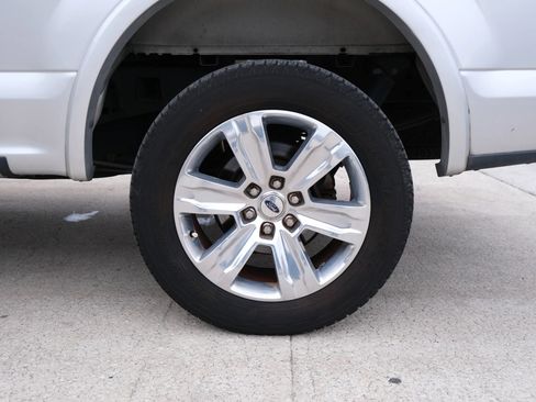 Used 2016 Ford F150 Platinum w/ Trailer Tow Package AWD/4WD image 15