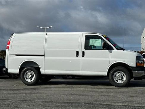 New 2025 Chevrolet Express 2500 w/ Driver Convenience Package image 3