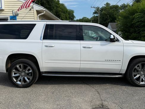 Used 2017 Chevrolet Suburban Premier AWD/4WD image 6