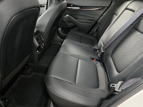 Used 2023 Kia Seltos SX image 16