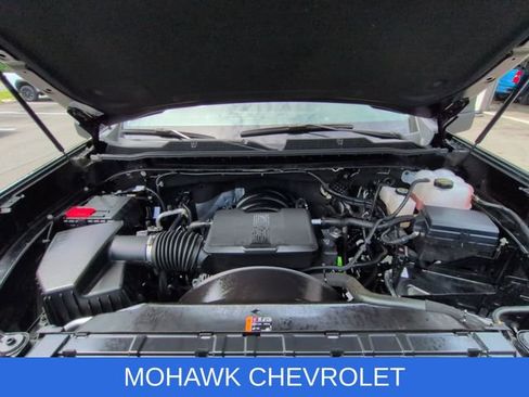Used 2025 Chevrolet Silverado 2500 LT w/ Trail Boss Package AWD/4WD image 31