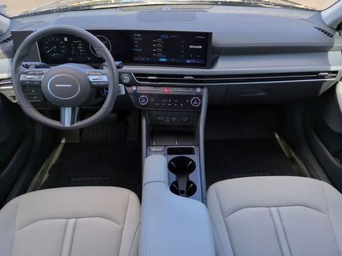 Certified 2025 Hyundai Sonata SEL image 13