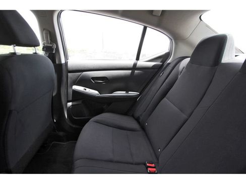 Used 2025 Nissan Sentra S FWD image 12