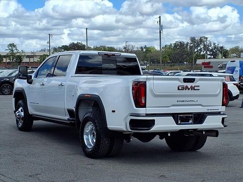 Used 2023 GMC Sierra 3500 Denali w/ Denali Ultimate Package image 5