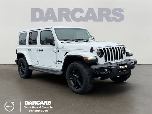 Used 2021 Jeep Wrangler Unlimited Sahara AWD/4WD image 1