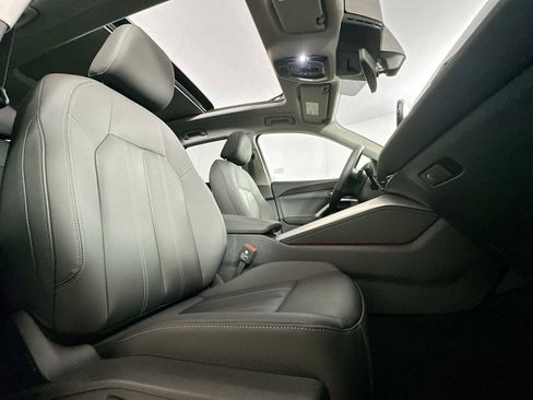 New 2025 Audi Q5 Premium image 26