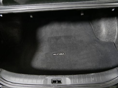 Used 2023 Nissan Altima 2.5 SR image 18