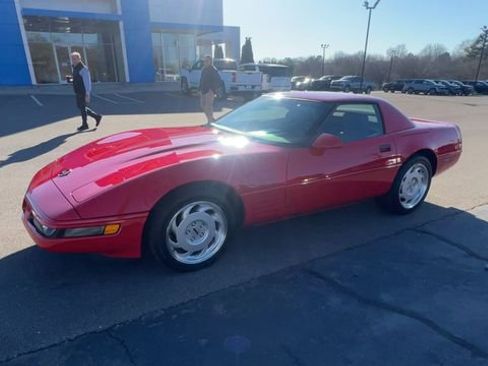 Used 1991 Chevrolet Corvette Convertible image 4