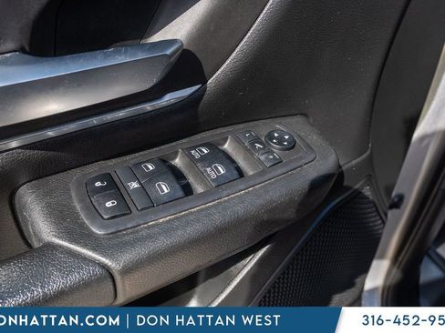 Used 2019 RAM 1500 Big Horn AWD/4WD image 14