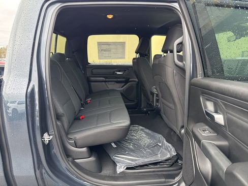 New 2026 RAM 1500 Express image 25