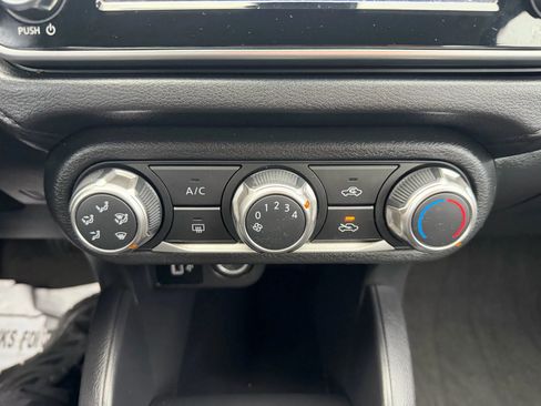 Used 2024 Nissan Versa S w/ Trunk Package image 19