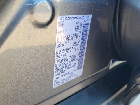 Certified 2017 Nissan Rogue SV image 36