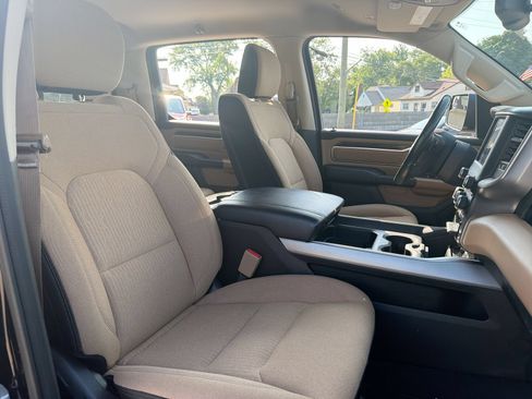 Used 2019 RAM 1500 Big Horn AWD/4WD image 22