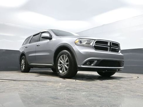 Used 2017 Dodge Durango SXT w/ 3rd Row Seating Group image 23