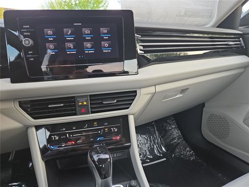 New 2026 Volkswagen Jetta S image 18