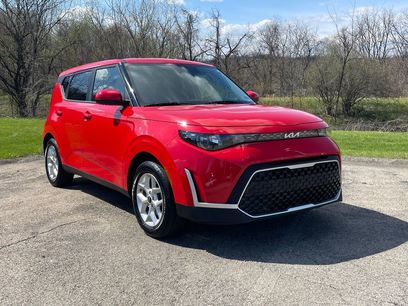 Certified 2023 Kia Soul LX w/ LX Technology Package
