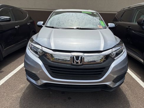 Used 2020 Honda HR-V LX image 2