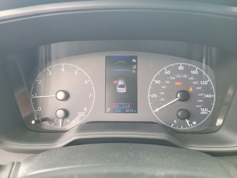 Used 2024 Toyota Corolla LE FWD image 21