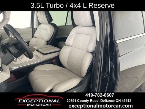 Used 2025 Lincoln Navigator L Reserve AWD/4WD image 33