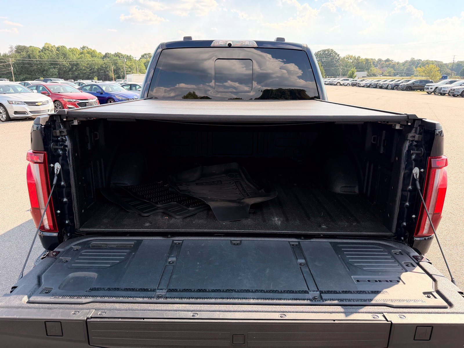 Used 2025 Ford F150 Raptor AWD/4WD image 58