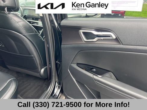 Certified 2025 Kia Sportage EX FWD image 53