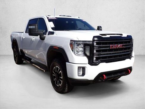 Used 2020 GMC Sierra 2500 AT4 w/ AT4 Preferred Package AWD/4WD image 6