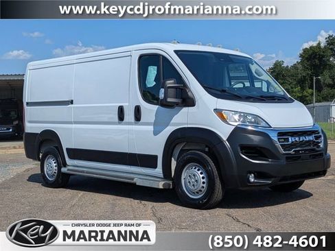 Used 2025 RAM ProMaster 2500 w/ U-Haul Equipment Group FWD image 1
