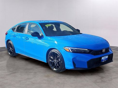 Used 2025 Honda Civic Sport image 3