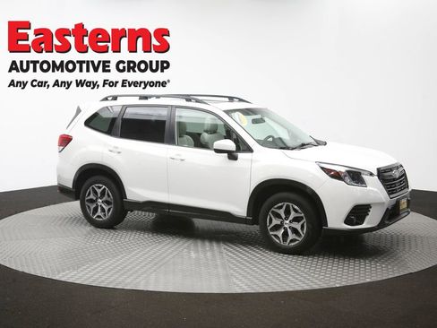 Used 2022 Subaru Forester Premium AWD/4WD image 51