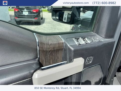 Used 2021 Ford F250 Lariat AWD/4WD image 32