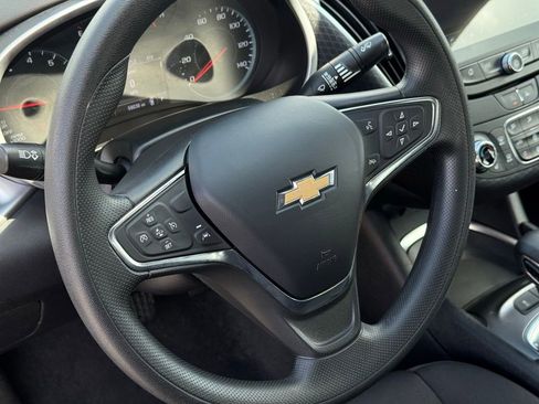 Used 2024 Chevrolet Malibu LT FWD image 15