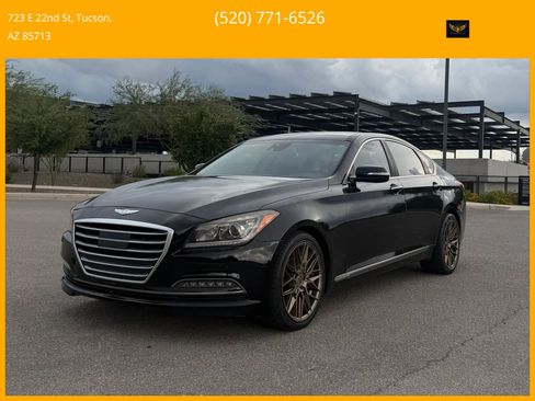 Used 2015 Hyundai Genesis 5.0 RWD image 1