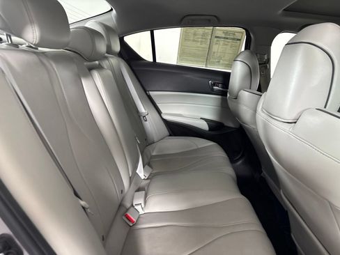 Used 2022 Acura ILX w/ Premium Package FWD image 29