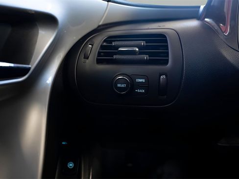 Used 2012 Chevrolet Volt Premium w/ Premium Trim Package image 36