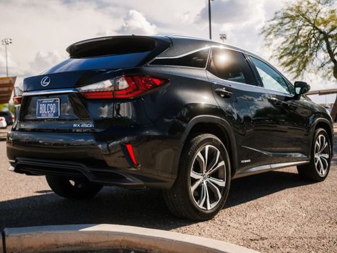Used 2018 Lexus RX 450h AWD image 7