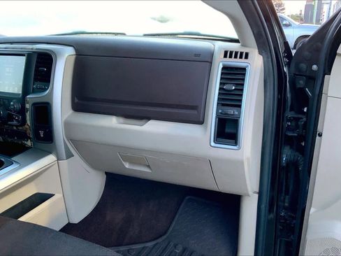 Used 2015 RAM 1500 Outdoorsman image 17