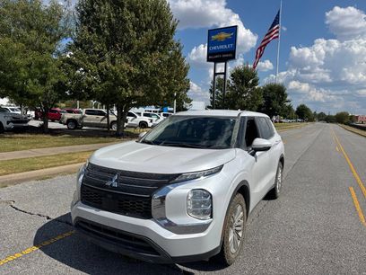 Used 2024 Mitsubishi Outlander ES