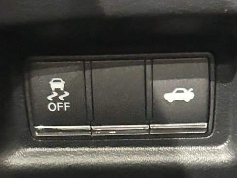 Used 2015 INFINITI Q50 AWD w/ Technology Package image 57